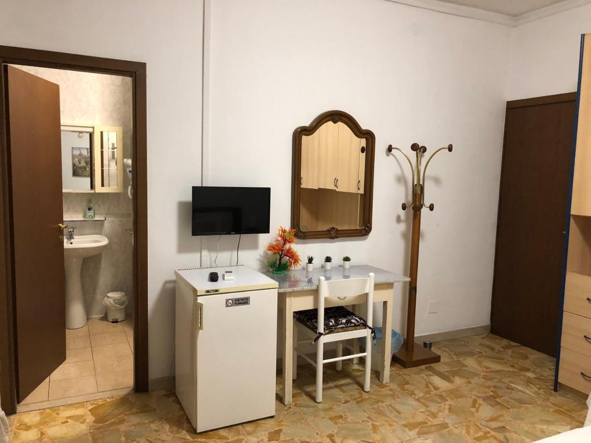 费拉拉 Le Terrazze酒店 外观 照片
